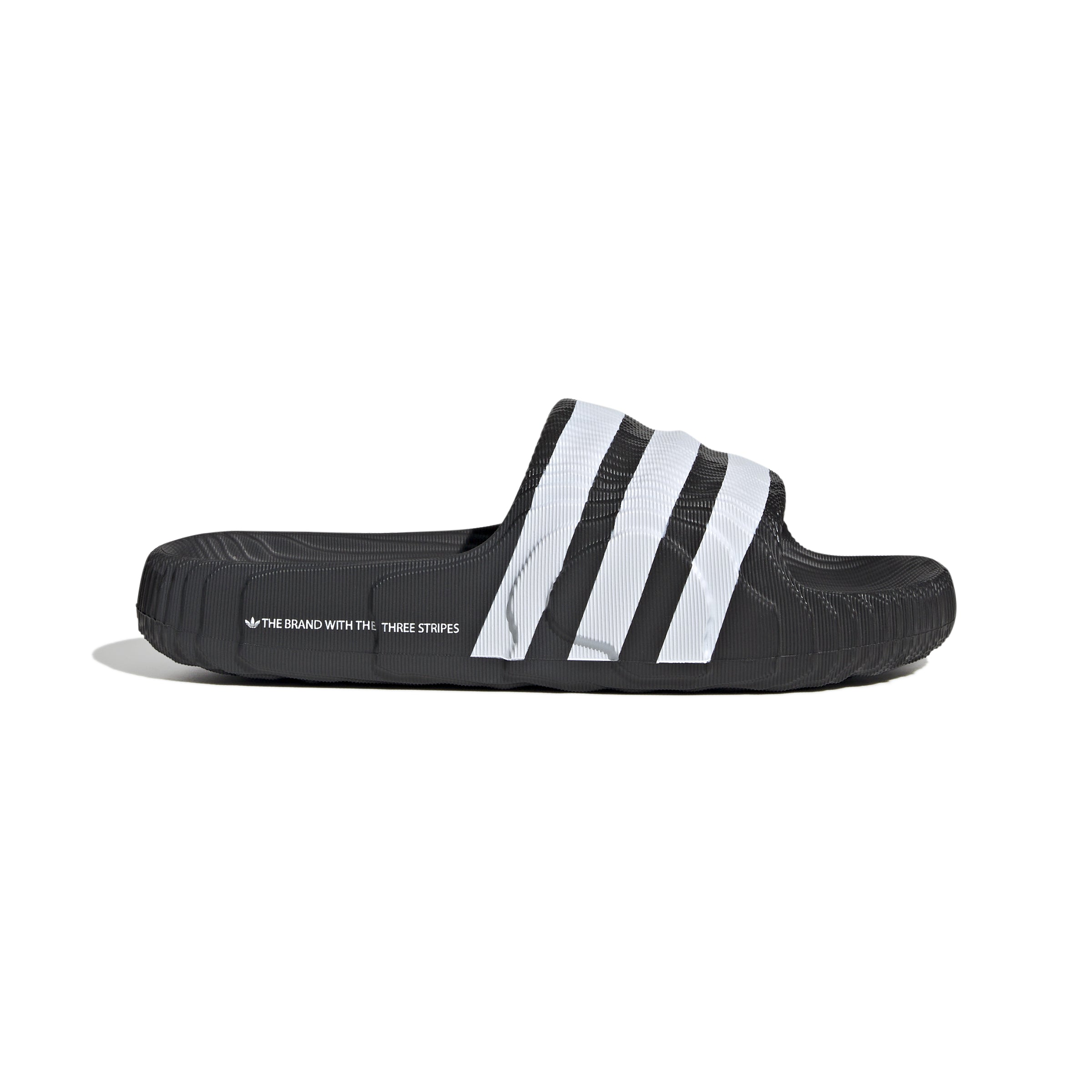 IF3670_1_FOOTWEAR_Photography_SideLateralCenterView_white.jpg