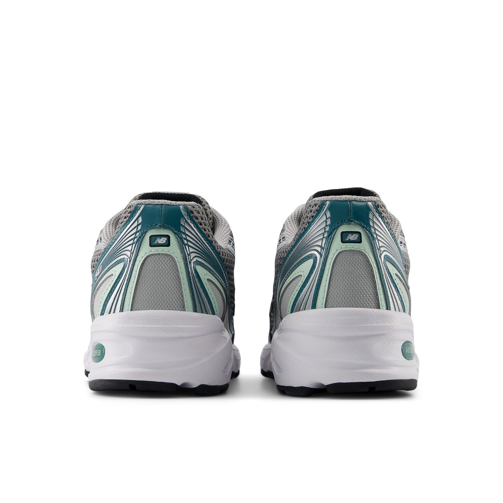 NEW BALANCE 740 SILVER METALLIC