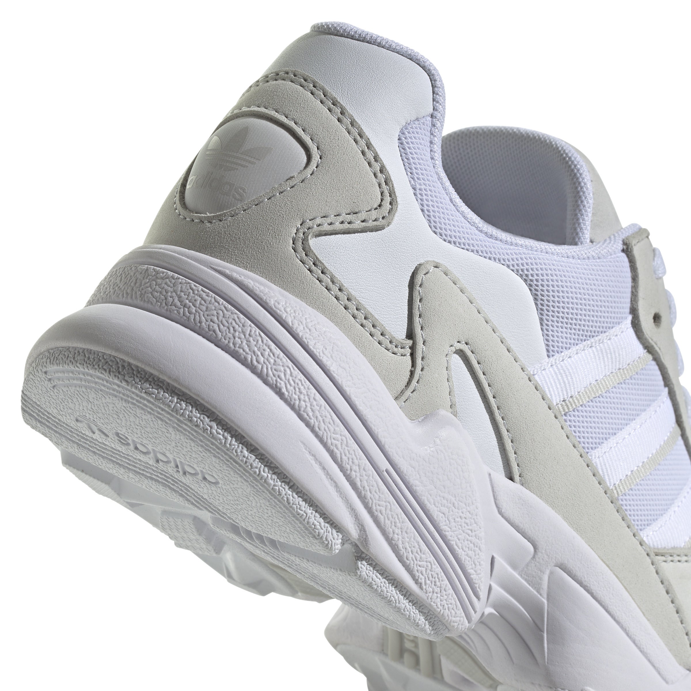 W FALCON WHITE