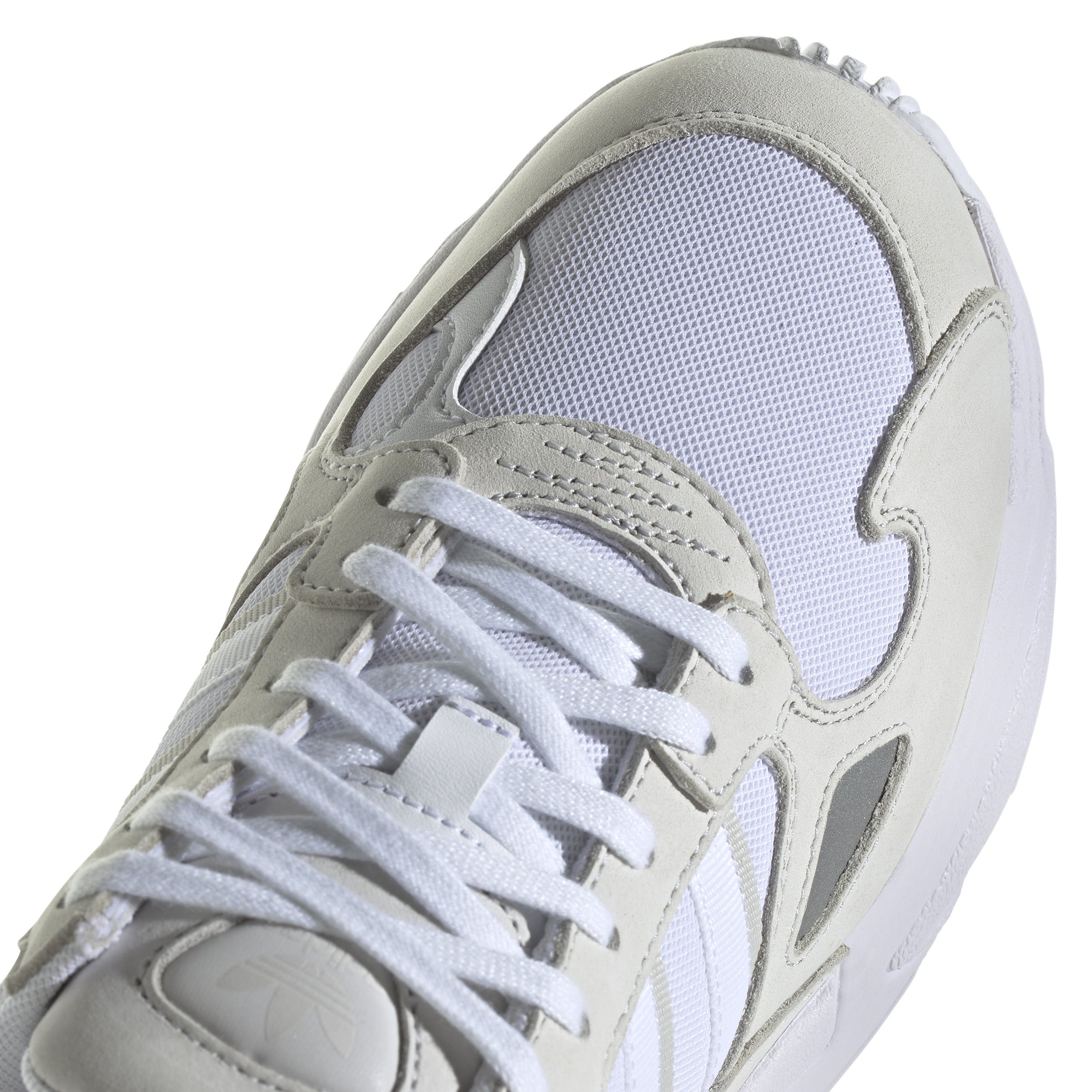 W FALCON WHITE