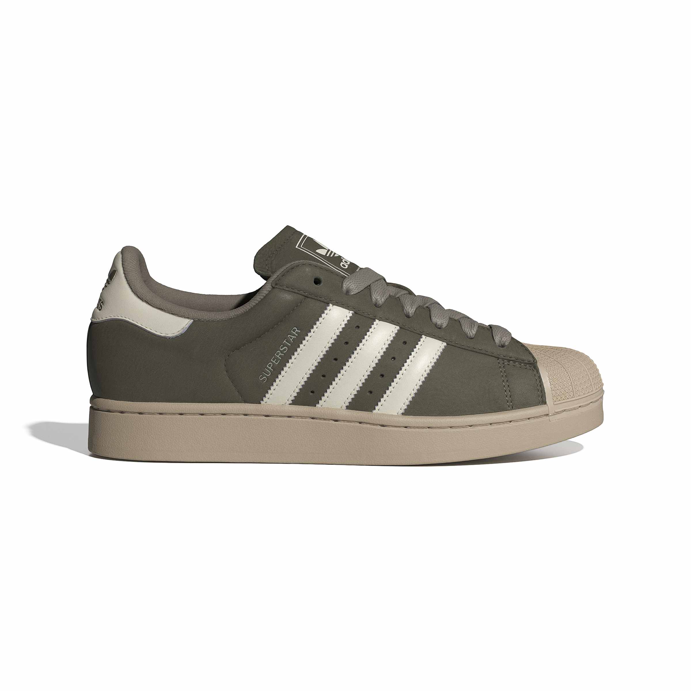 IH9315_1_FOOTWEAR_Photography_SideLateralCenterView_white.jpg
