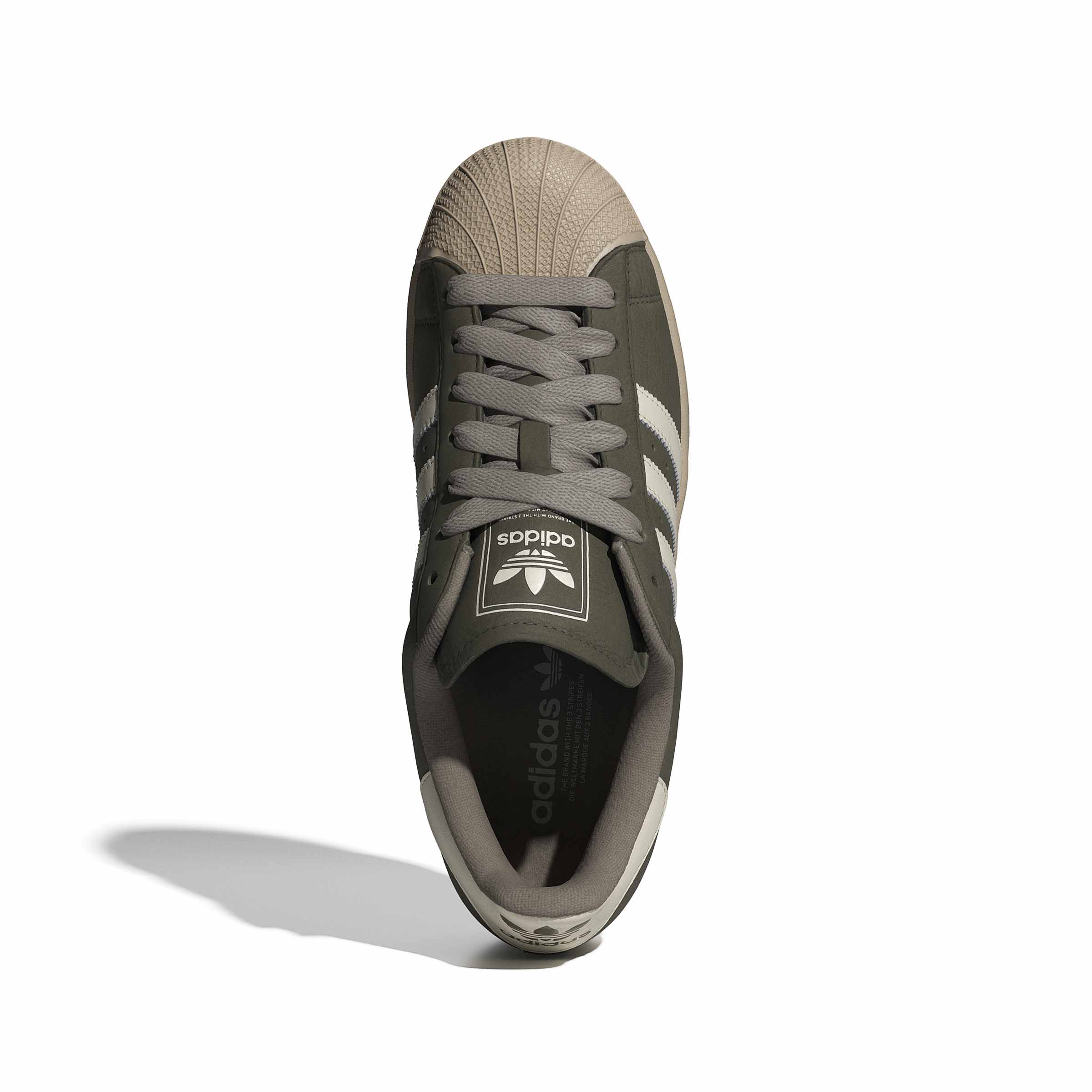 IH9315_3_FOOTWEAR_Photography_TopPortraitView_white.jpg