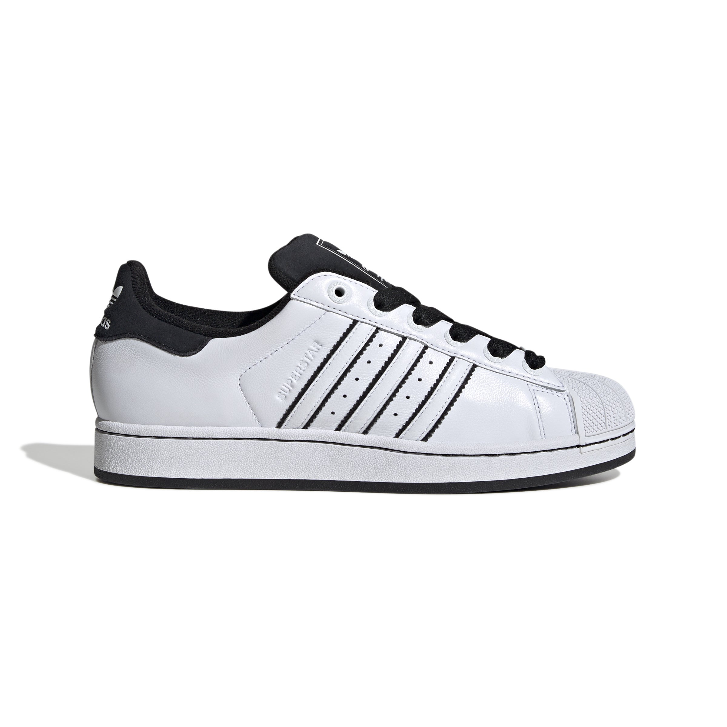 JH5469_1_FOOTWEAR_Photography_SideLateralCenterView_white.jpg