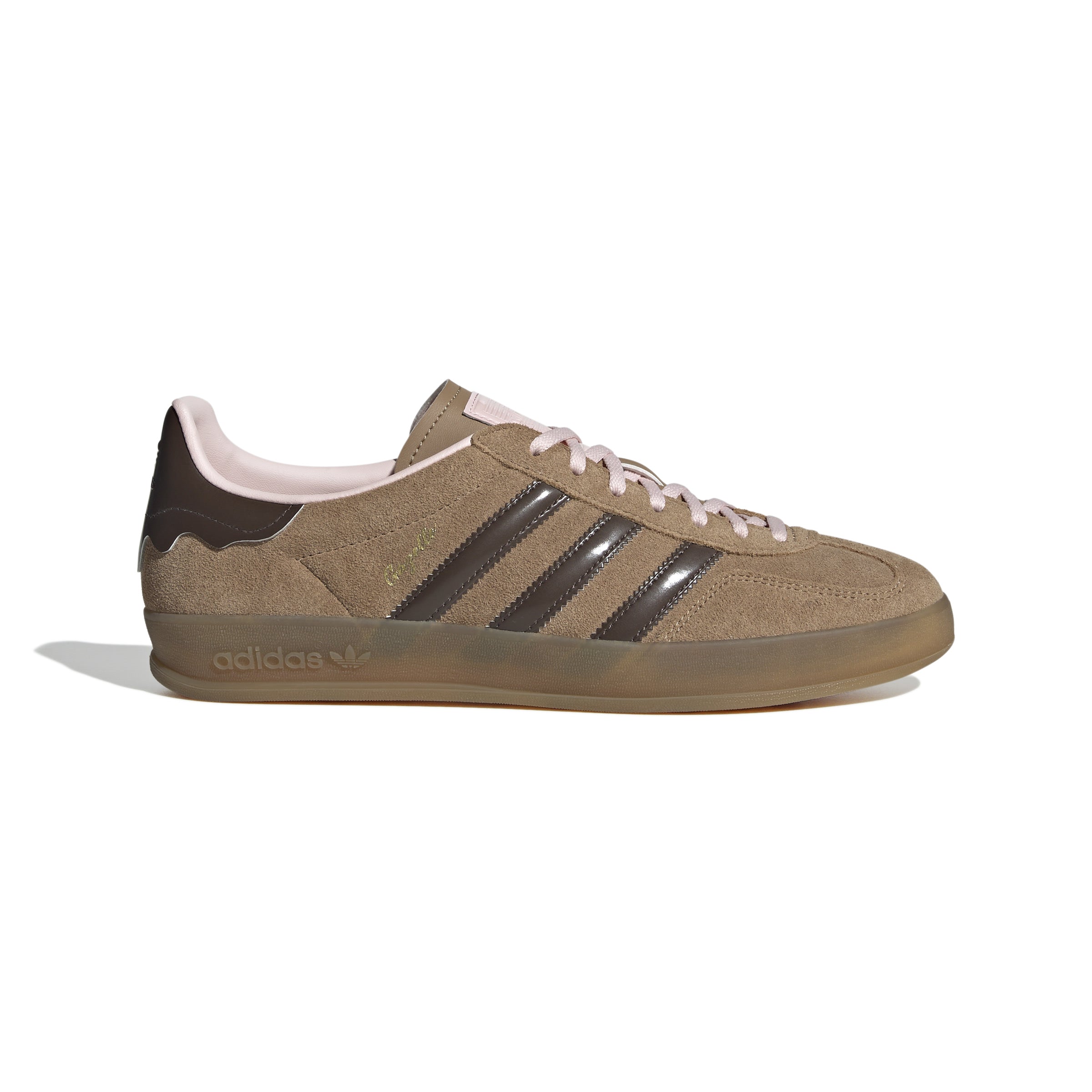 JR8028_1_FOOTWEAR_Photography_SideLateralCenterView_white.jpg