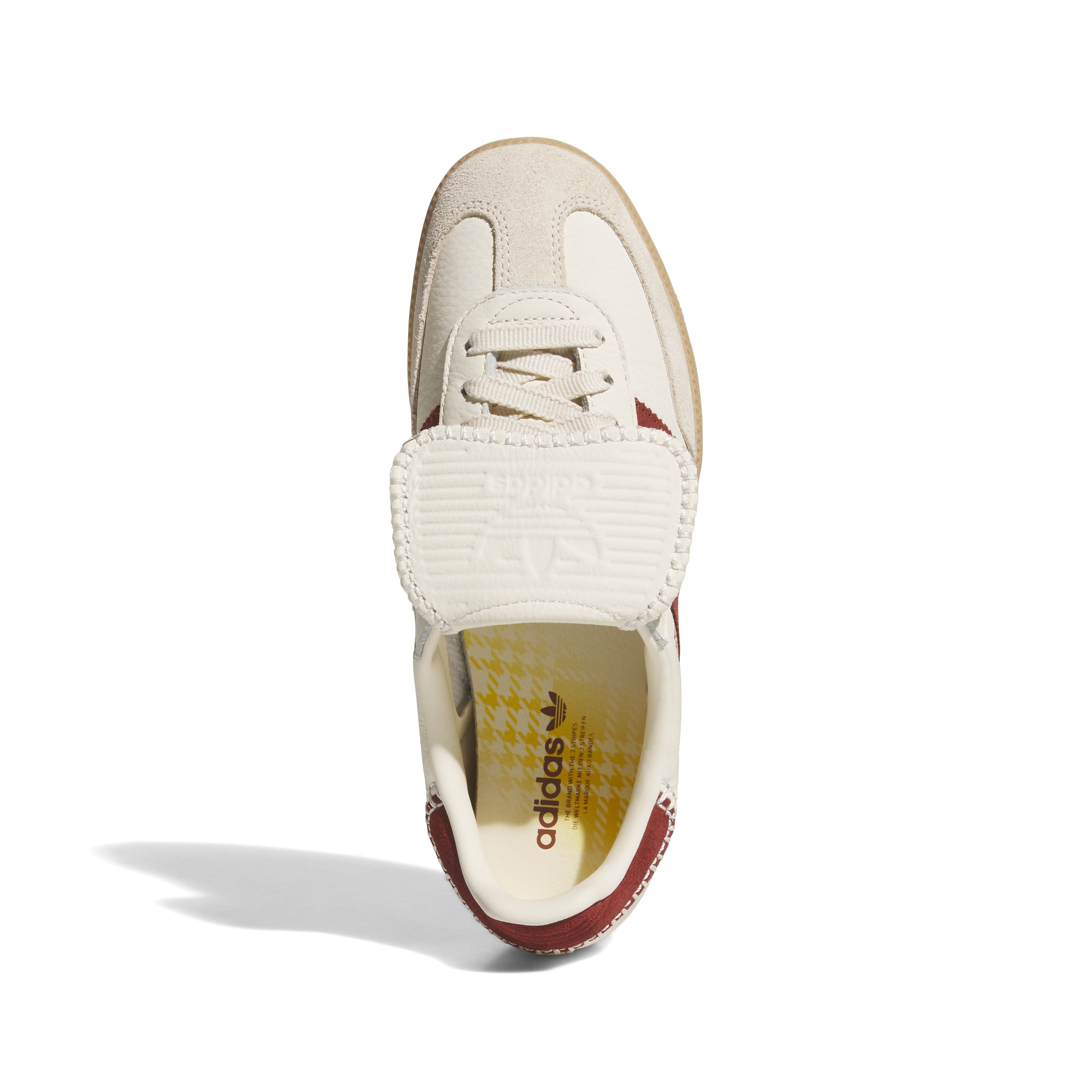 JS3541_3_FOOTWEAR_Photography_TopPortraitView_white.jpg