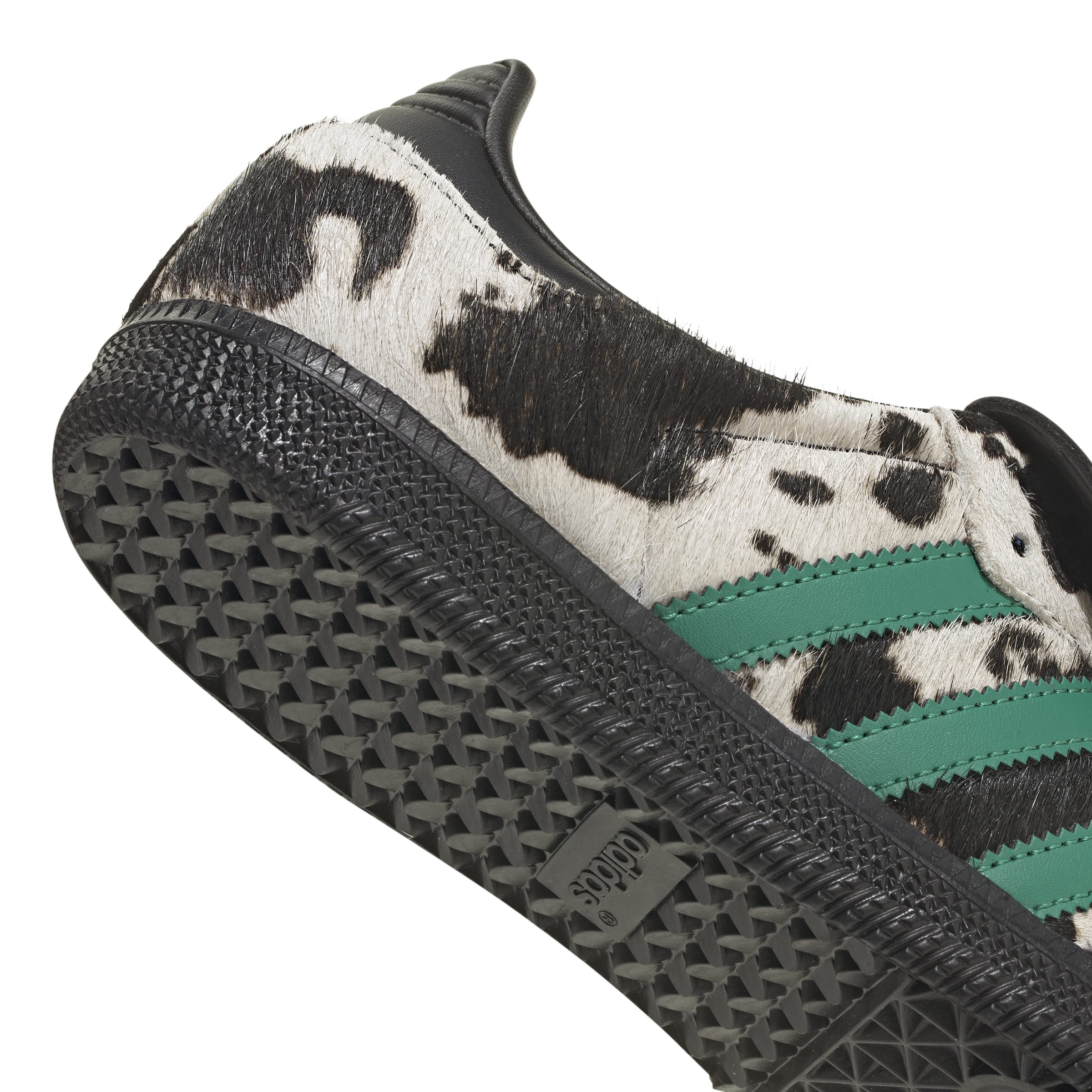 W SAMBA LT COW PRINT