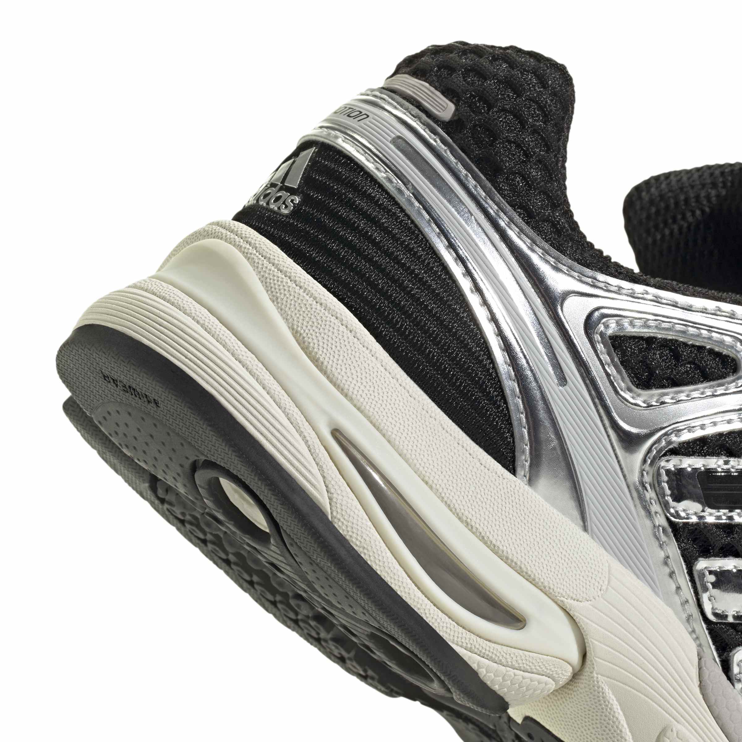 W ADISTAR CONTROL 5 CORE BLACK