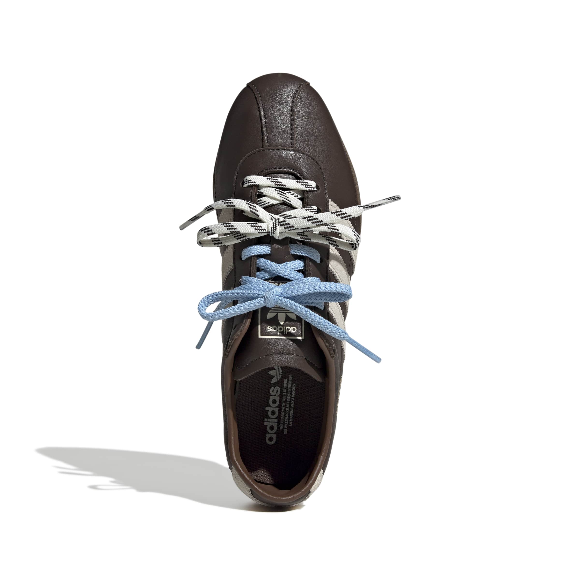 KJ7541_3_FOOTWEAR_Photography_TopPortraitView_white.jpg