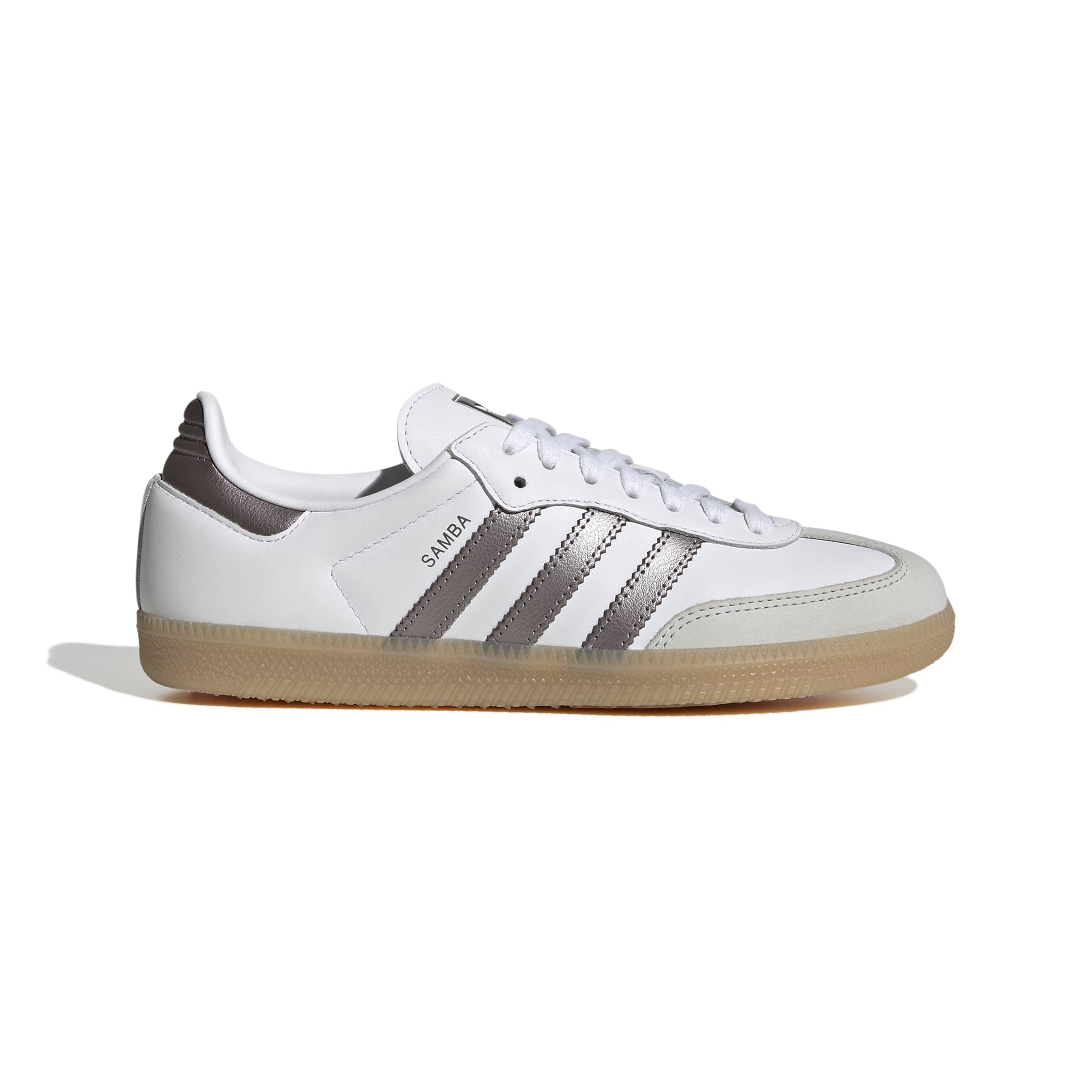 KK2504_1_FOOTWEAR_Photography_SideLateralCenterView_white.jpg