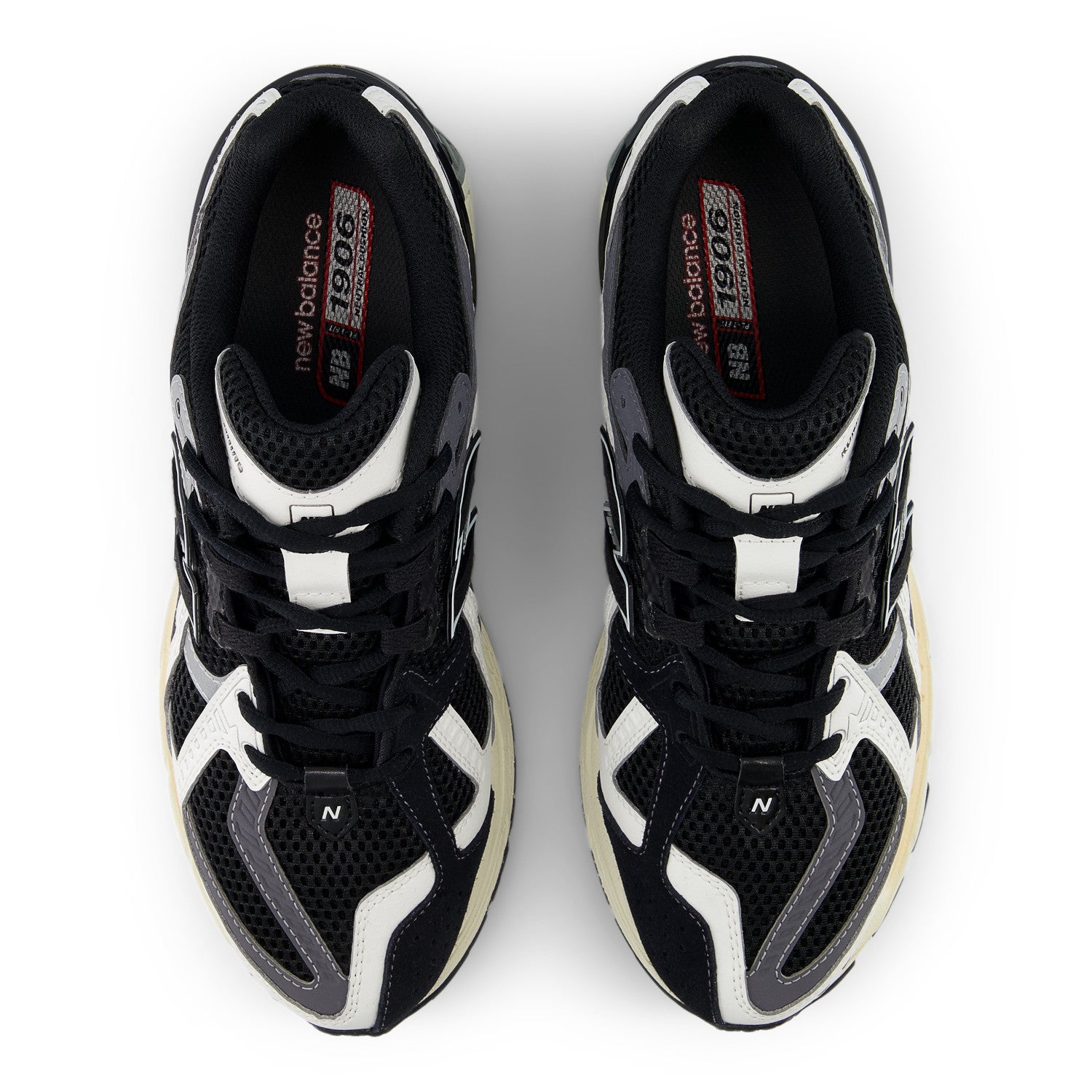 NEW BALANCE 1906U BLACK SEA SALT MAGNET