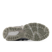 NEW BALANCE 1906R WHITE CASTLEROCK
