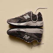 NEW BALANCE 880 CASTLEROCK BLACK CEMENT