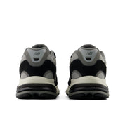 NEW BALANCE 2010 BLACK HARBOR GREY
