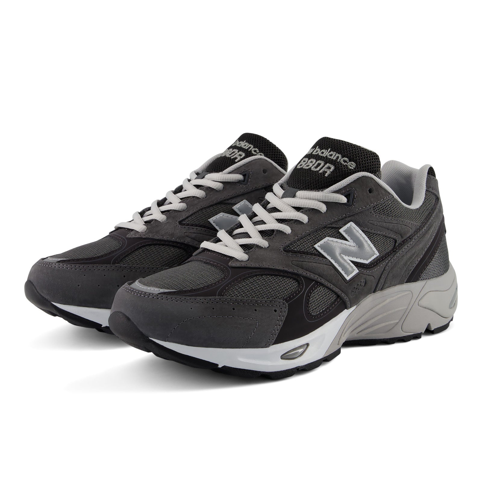 NEW BALANCE 880 CASTLEROCK BLACK CEMENT