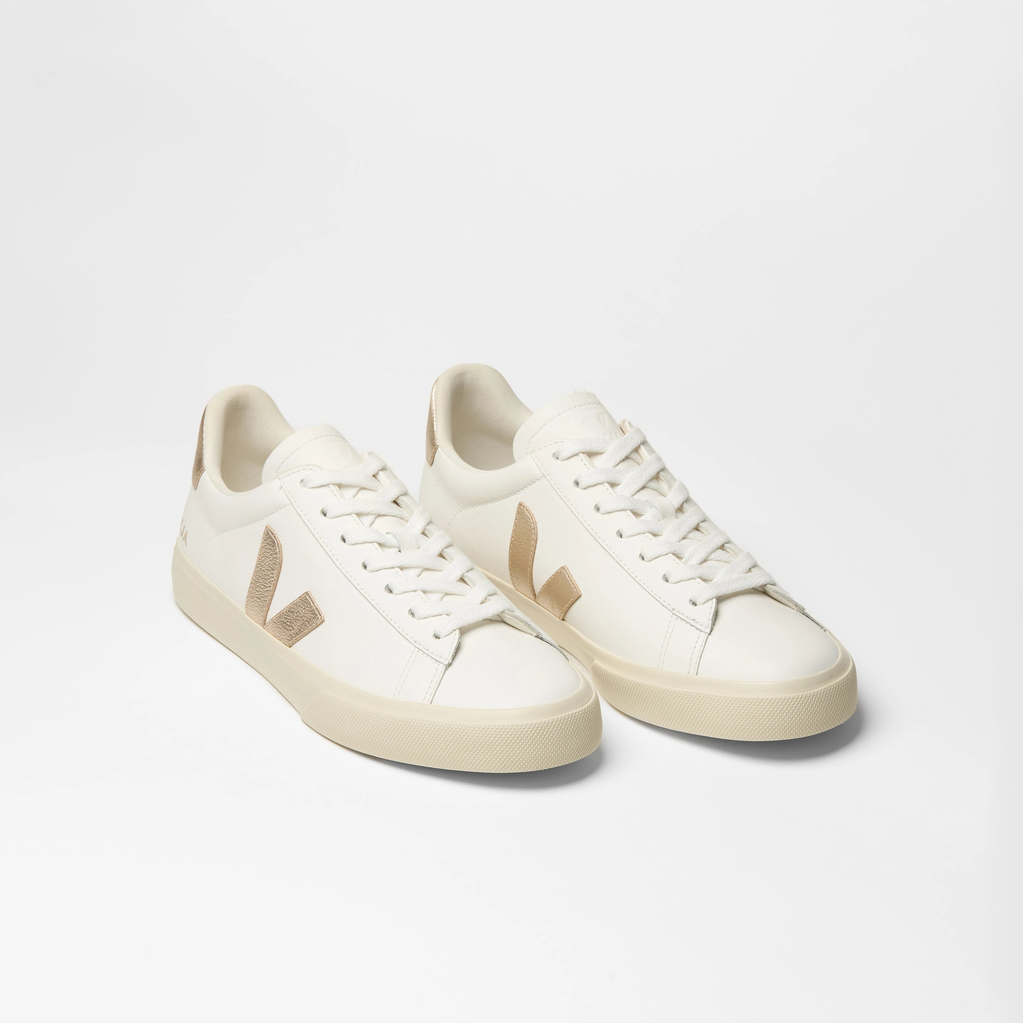 veja-zapatillas-campo-cuero-blanco-cp0503495_2.webp