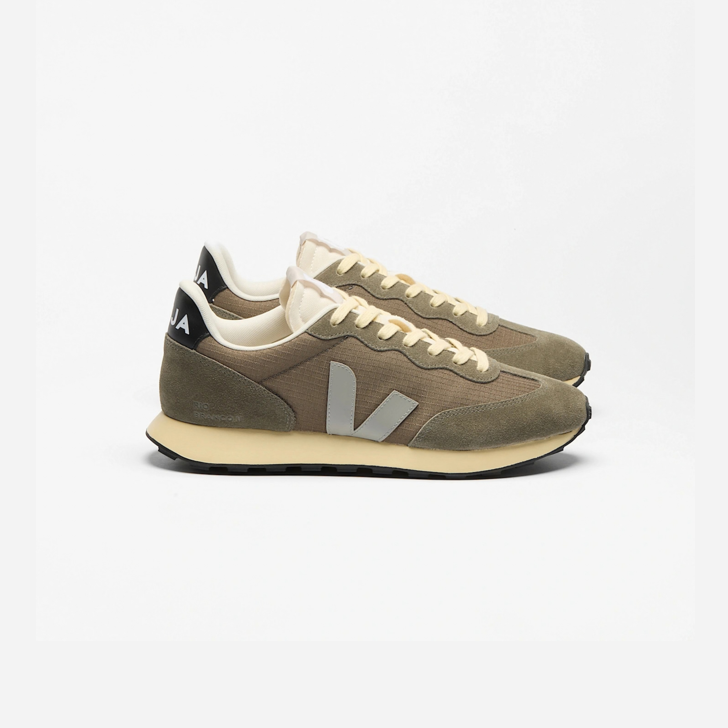 veja-zapatillas-rio-branco-ii-algodon-organico-y-tejidos-verde-ro1921917_1.png