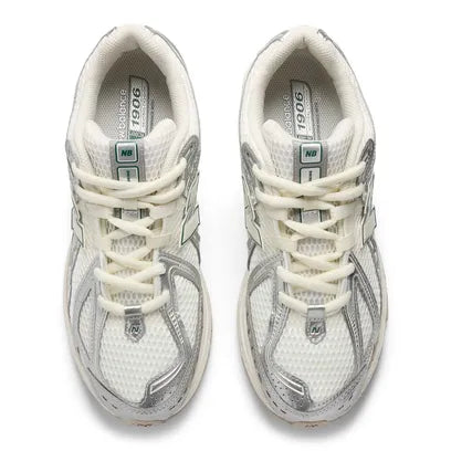 NEW BALANCE 1906R SILVER METALLIC SEA SALT