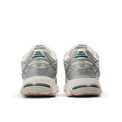 NEW BALANCE 1906R SILVER METALLIC SEA SALT